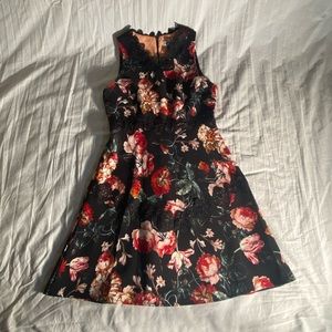Chelsea 28 Black Floral Lace Detailed Dress Size XS